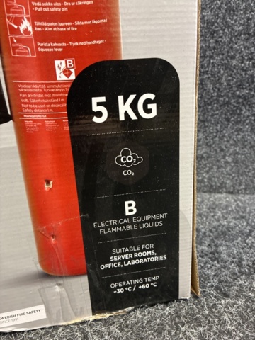 1541989-4 Fire extinguisher Housegard CO2 5kg