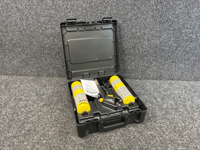 1541992-5 Mappgaskit i box Rimac