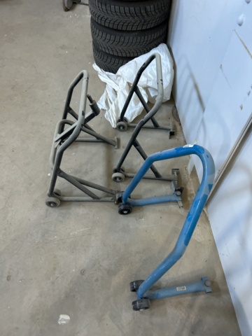 1504248-3 Depåstöd för motorcykel 3 st