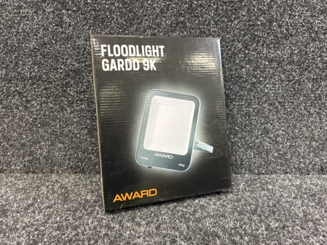 1542027-2 Yard spotlight Award GARDD 9K 230V