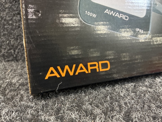 1542027-3 Yard spotlight Award GARDD 9K 230V
