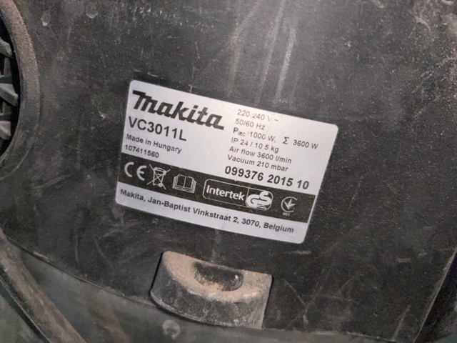 1504252-5 Industridammsugare - Makita VC3011L