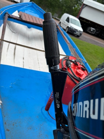 1475290-12 Motorbåt med trailer och utombordsmotor - Evinrude 9.9