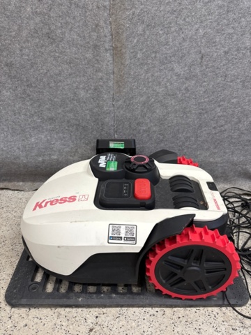 1368679-2 Robotgräsklippare 2 st med laddstation - Kress KR121E / KR101E
