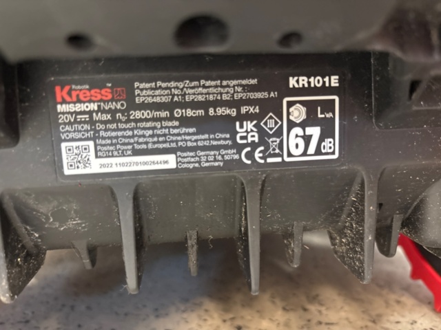 1368679-5 Robotgräsklippare 2 st med laddstation - Kress KR121E / KR101E