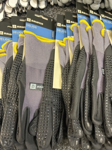 1542352-4 35 pcs Work gloves Tegera & Balance, Size 7