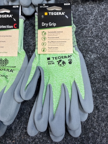 1542354-2 17 pcs Work gloves Tegera, Size 11