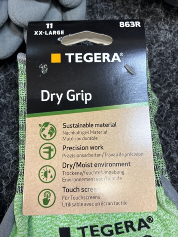 1542354-4 17 pcs Work gloves Tegera, Size 11