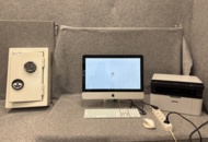 1482569 Mac-dator, kassaskåp, skrivare och gamingstol - Apple, Profsafe, Brother, Biltema