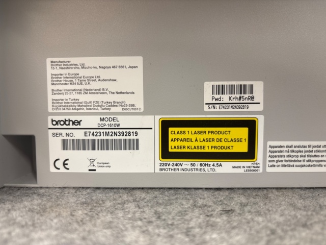 1482569-11 Mac-dator, kassaskåp, skrivare och gamingstol - Apple, Profsafe, Brother, Biltema