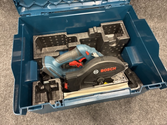 1542403-7 Metal circular saw Bosch GKM 18V-50