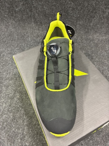 1542479-5 Safety shoes Solid Gear Venture, Size 39