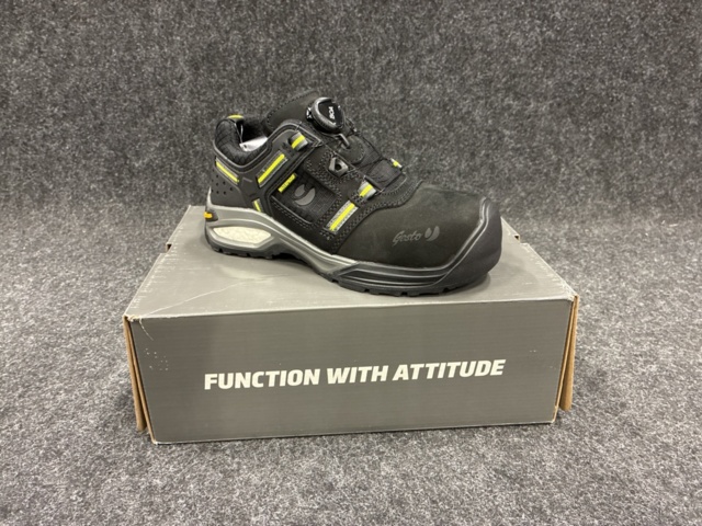 1542480-1 Safety shoes Gesto Bysen, Size 36