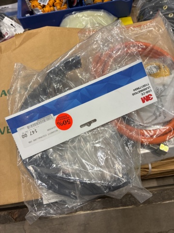 1542610-28 LPG hose, padlock, extension cords etc.