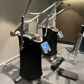 1473432-9 EGYM - M7 Lat Pulldown