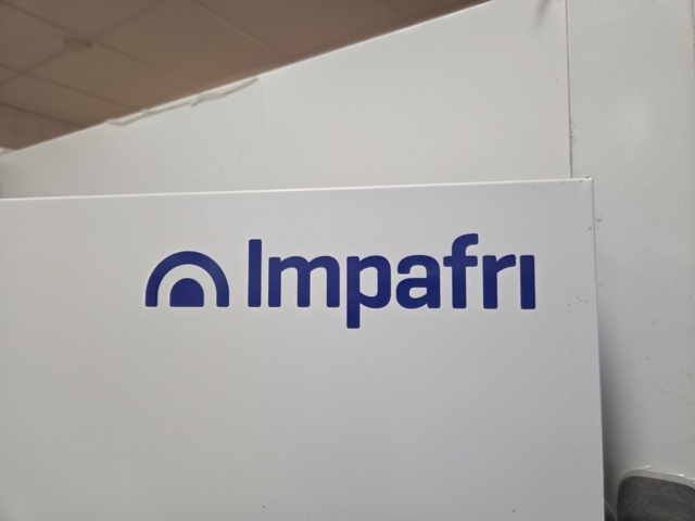 1421924-5 Kylrum - Impafri 180x380 cm