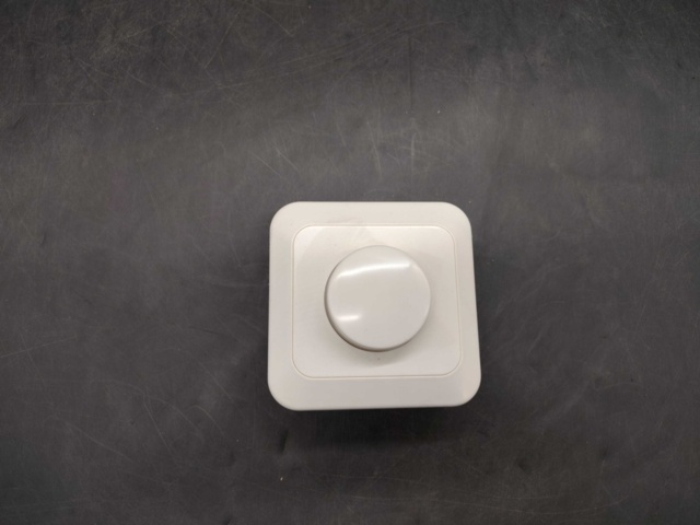 Dimmer 11 st, infälld, 60–500 W