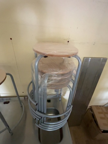 1500088-5 Collection of Chairs and Bar Stools