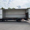 1368223-12 Skåpbil med öppningsbar sida - Mercedes-Benz Trucks Atego -2018