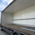 1368223-13 Skåpbil med öppningsbar sida - Mercedes-Benz Trucks Atego -2018