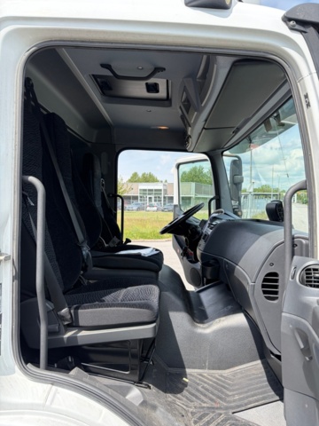 1368223-53 Skåpbil med öppningsbar sida - Mercedes-Benz Trucks Atego -2018