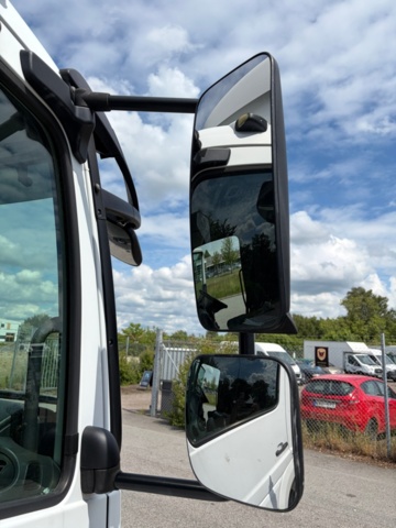 1368223-57 Skåpbil med öppningsbar sida - Mercedes-Benz Trucks Atego -2018