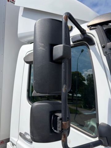 1368223-58 Skåpbil med öppningsbar sida - Mercedes-Benz Trucks Atego -2018
