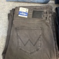 1542690-28 Stort jeansparti – LEE, Wrangler, Nudie Jeans, Superdry m.fl. | 140+ nya plagg med etikett