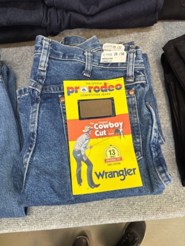 1542690-36 Stort jeansparti – LEE, Wrangler, Nudie Jeans, Superdry m.fl. | 140+ nya plagg med etikett