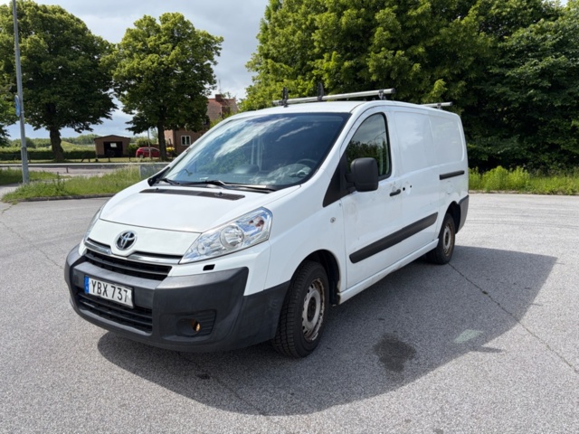 1368096-1 Toyota ProAce Skåpbil 2.0 D-4D Manuell, 128hk -2016