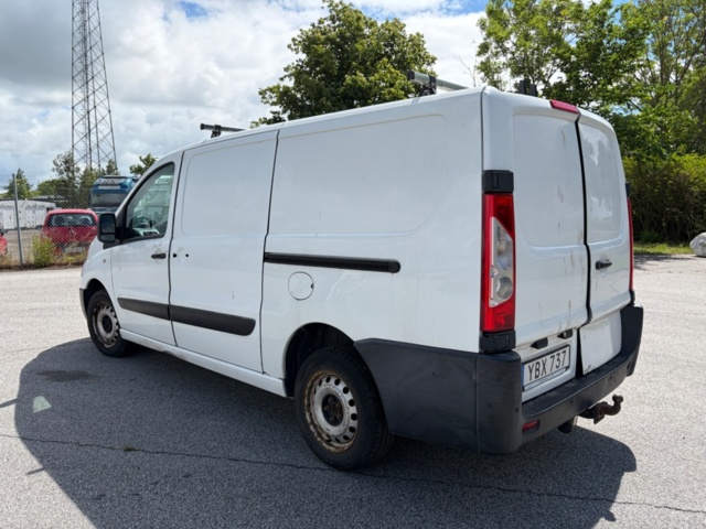 1368096-7 Toyota ProAce Skåpbil 2.0 D-4D Manuell, 128hk -2016
