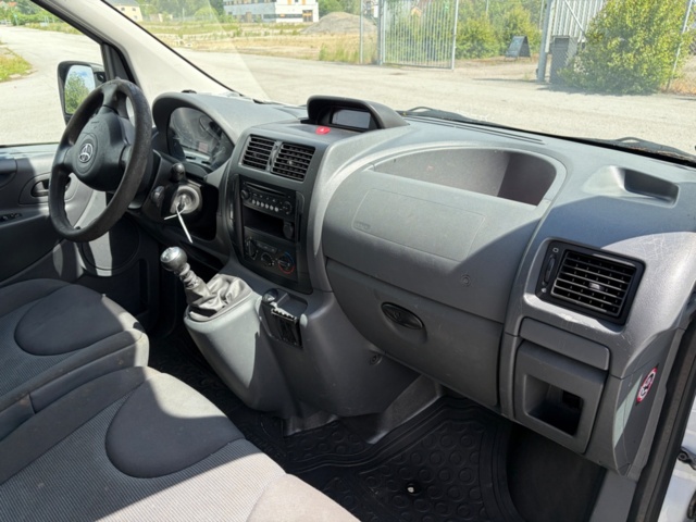 1368096-20 Toyota ProAce Skåpbil 2.0 D-4D Manuell, 128hk -2016