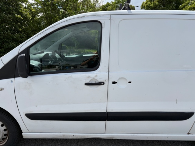 1368096-31 Toyota ProAce Skåpbil 2.0 D-4D Manuell, 128hk -2016