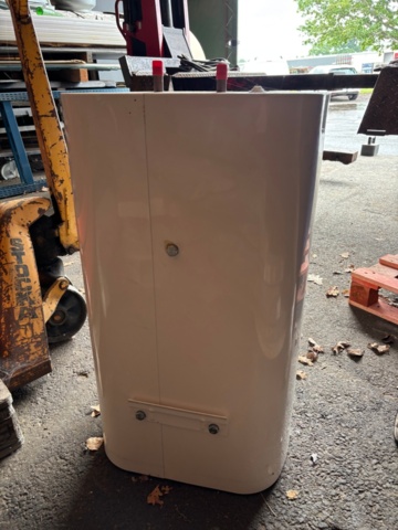 1475311-2 Water heater 70 L