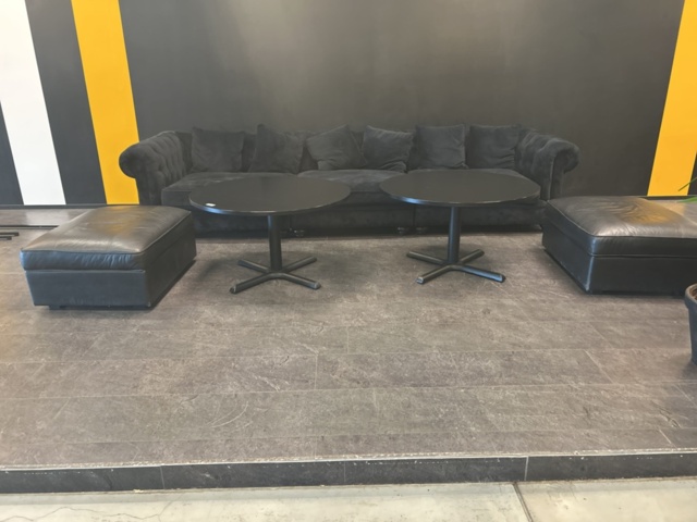1539929-5 Möbler - soffa, sittpallar och bord - AZ Design