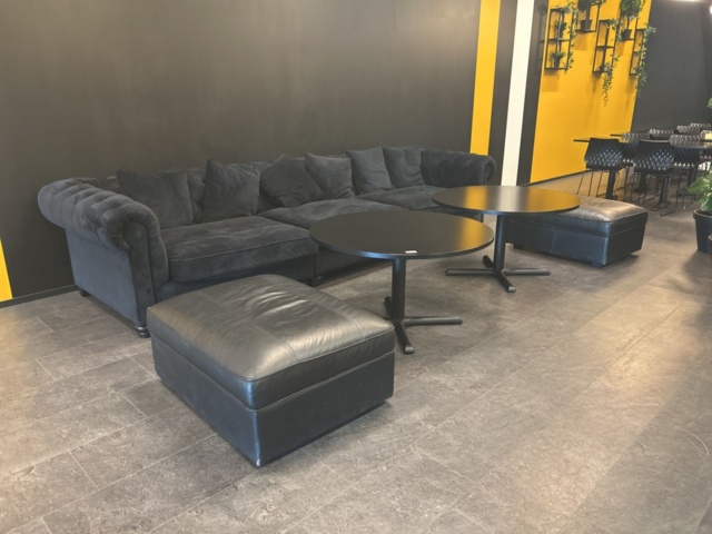 1539929-2 Möbler - soffa, sittpallar och bord - AZ Design