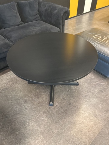 1539929-10 Möbler - soffa, sittpallar och bord - AZ Design