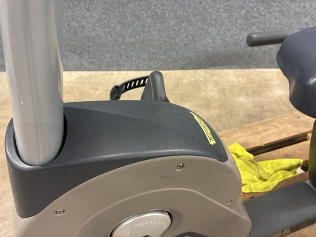 1542996-7 Motionscykel, TechnoGym Excite