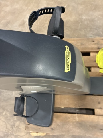 1542996-15 Motionscykel, TechnoGym Excite