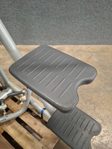 1542968-6 Chin & dipmaskin,Technogym