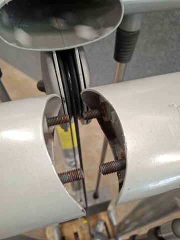 1542968-14 Chin & dipmaskin,Technogym
