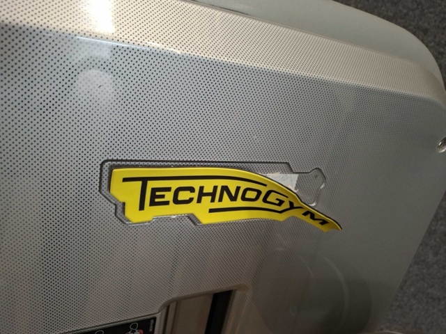 1542969-4 Axelpress, TechnoGym