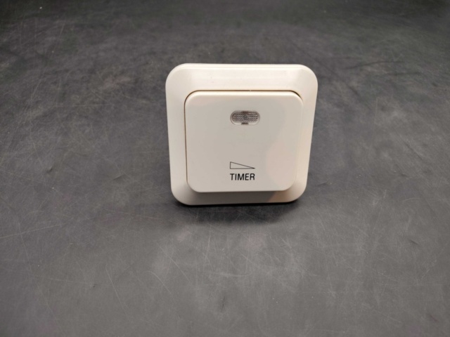 1543016-1 Timer 10 st, infälld elektronisk 16A