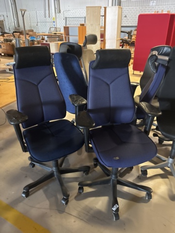 1373152-1 Samling med kontorsstolar – Kinnarps