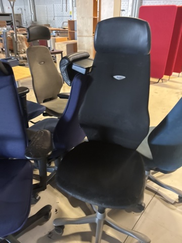 1373152-2 Samling med kontorsstolar – Kinnarps