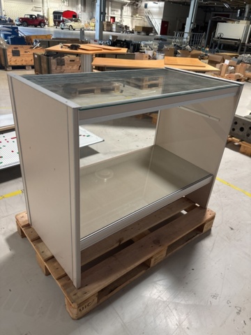 1373167-3 Glasmonter / displaydisk