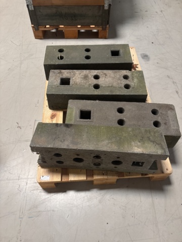 1373168-1 Samling med block / vikter i gummi – 4 st +3 byggstängsel
