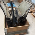 1373169-1 Samling med bildörrar – Volvo 142 / 144