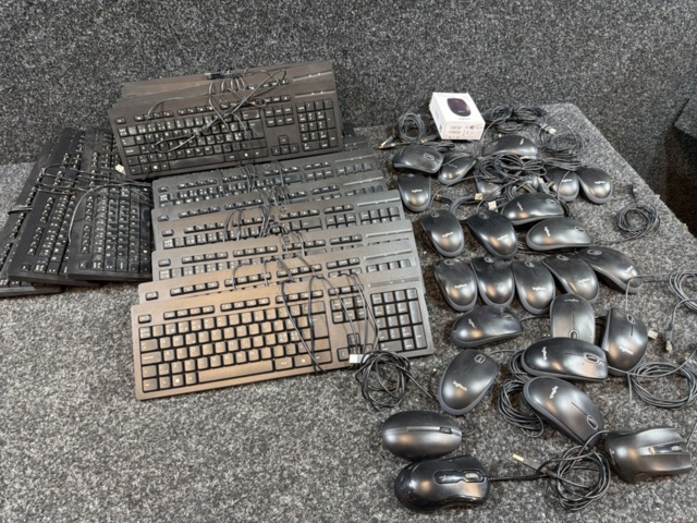 1516357-2 Samling med tangentbord och datormöss - HP, Logitech