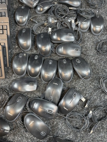 1516357-9 Samling med tangentbord och datormöss - HP, Logitech